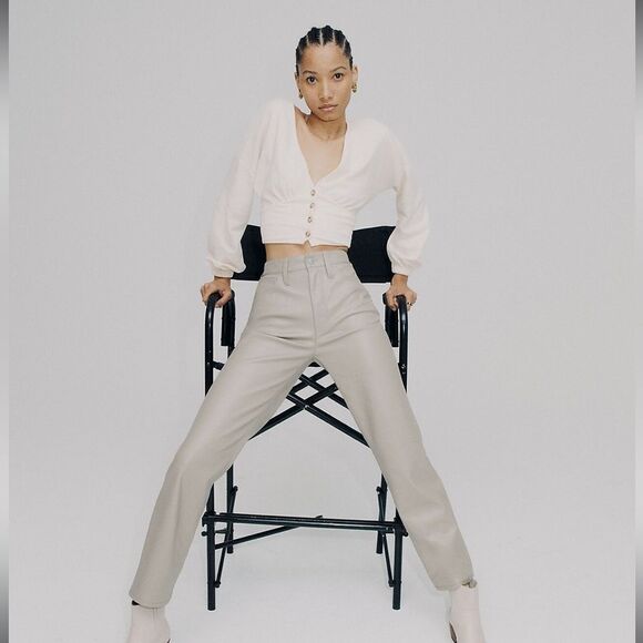 Madewell The Perfect Vintage Straight Jean: Faux Leather Edition - Picture 11 of 11